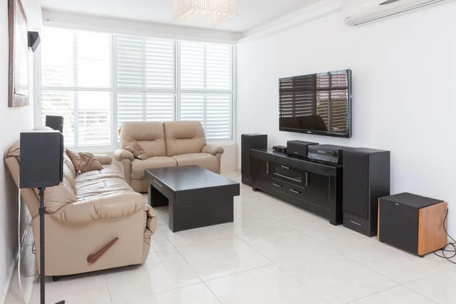 Vip Apartment Bat Yam Oda fotoğraf