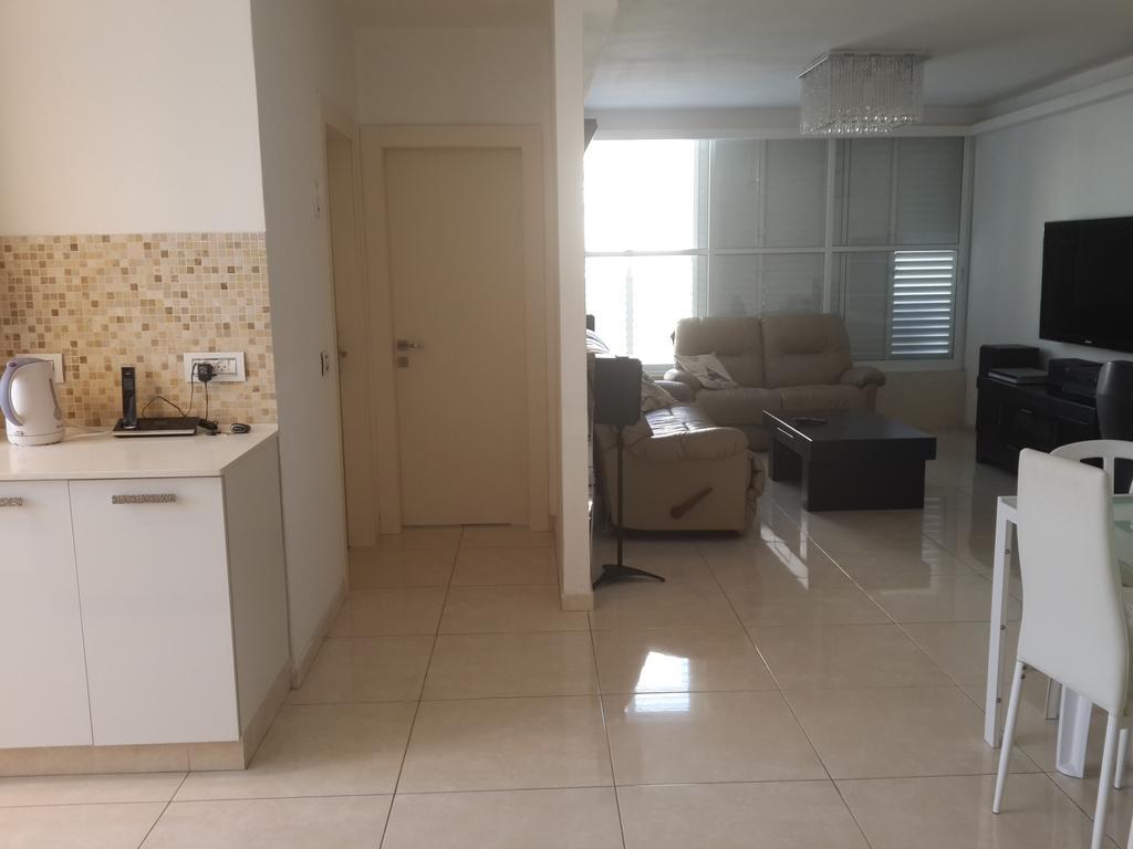 Vip Apartment Bat Yam Oda fotoğraf